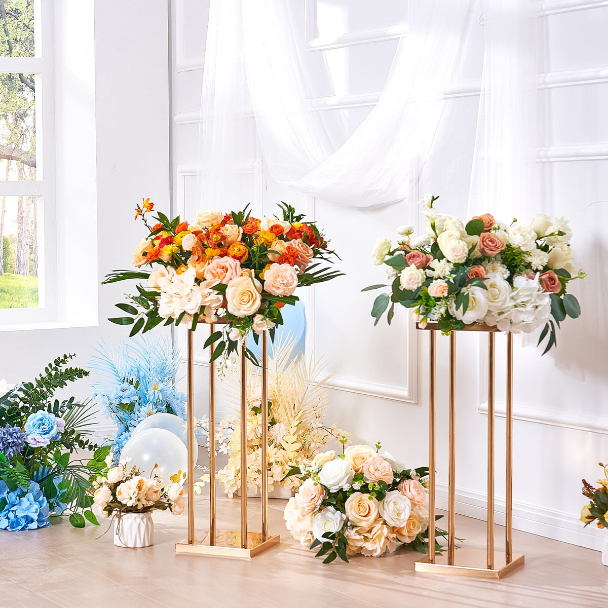 Gold Metal Column Flower Stand Set of 4, 23.6 Inch Geometric Wedding Centerpiece Vase Stands